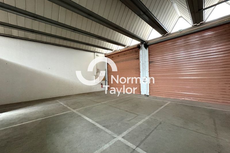 Location local d''activites 139 m² non divisibles