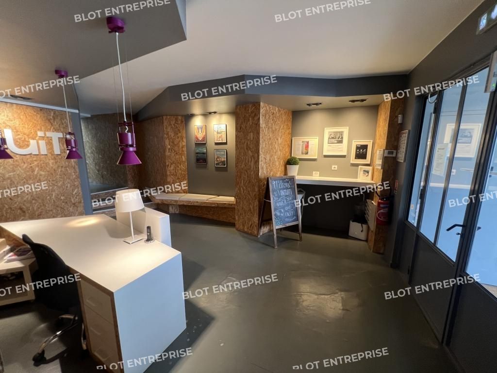 Vente bureaux 476 m² non divisibles