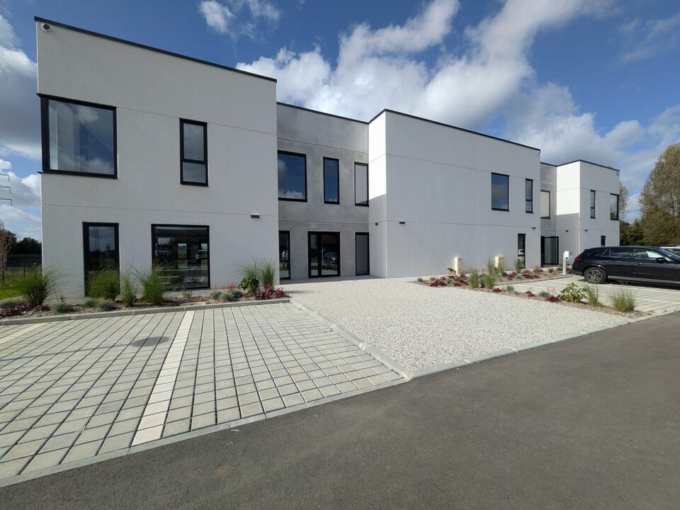 Location bureaux 410 m² divisibles à partir de 204 m²