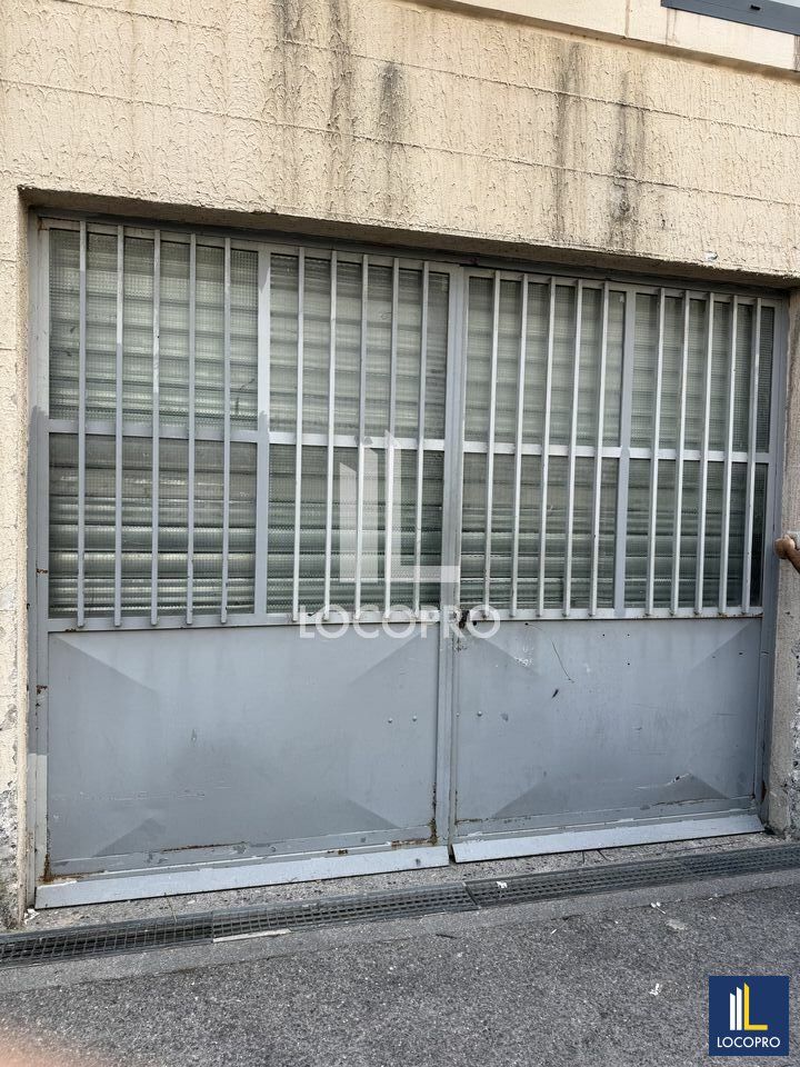 A LOUER - LOCAL D'ACTIVITE - 132 M2 - SAINT LAURENT DU VAR