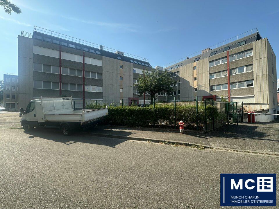 Vente bureaux 134 m² non divisibles