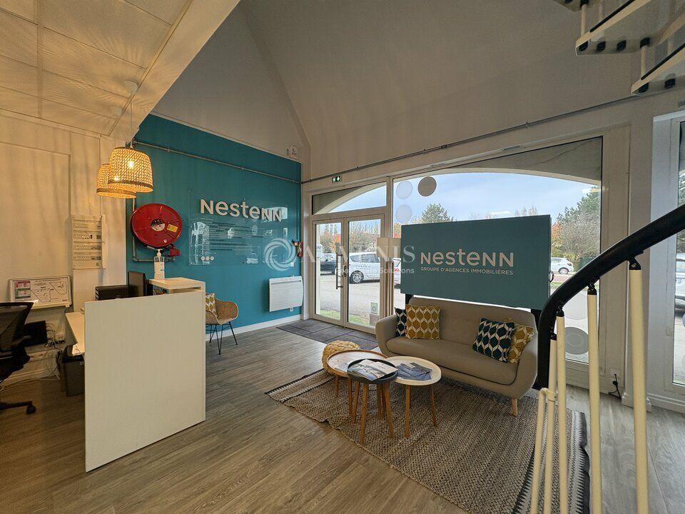 115 m² pour ce local commercial en location à Cucq