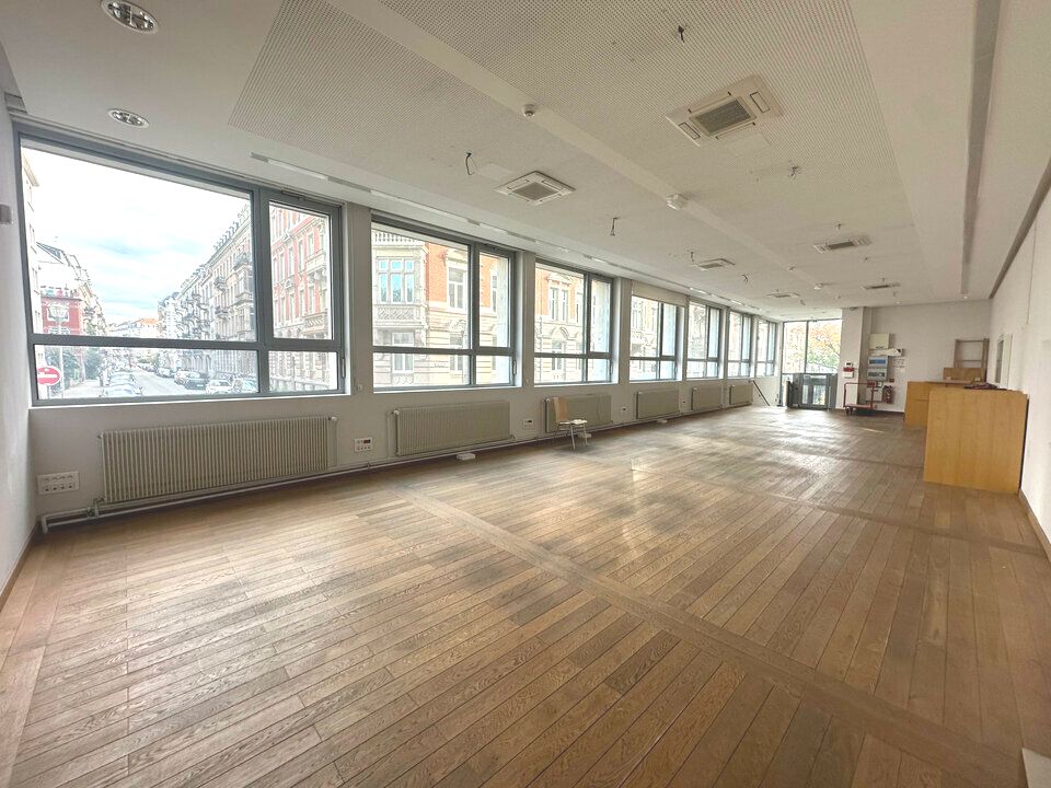 Location bureaux 153 m² non divisibles