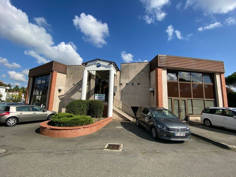 Location bureaux 688 m² non divisibles