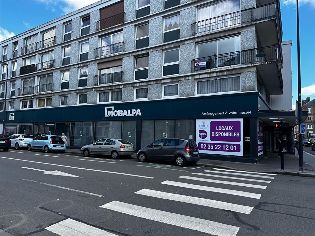 Location local commercial 875.00 m² à LE HAVRE