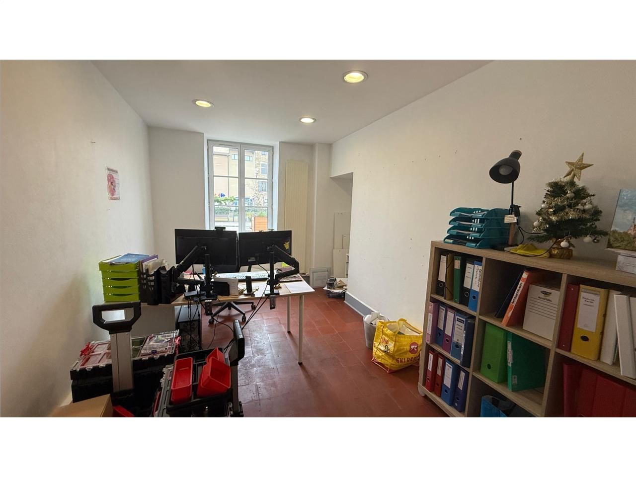 Location bureaux 122 m² non divisibles