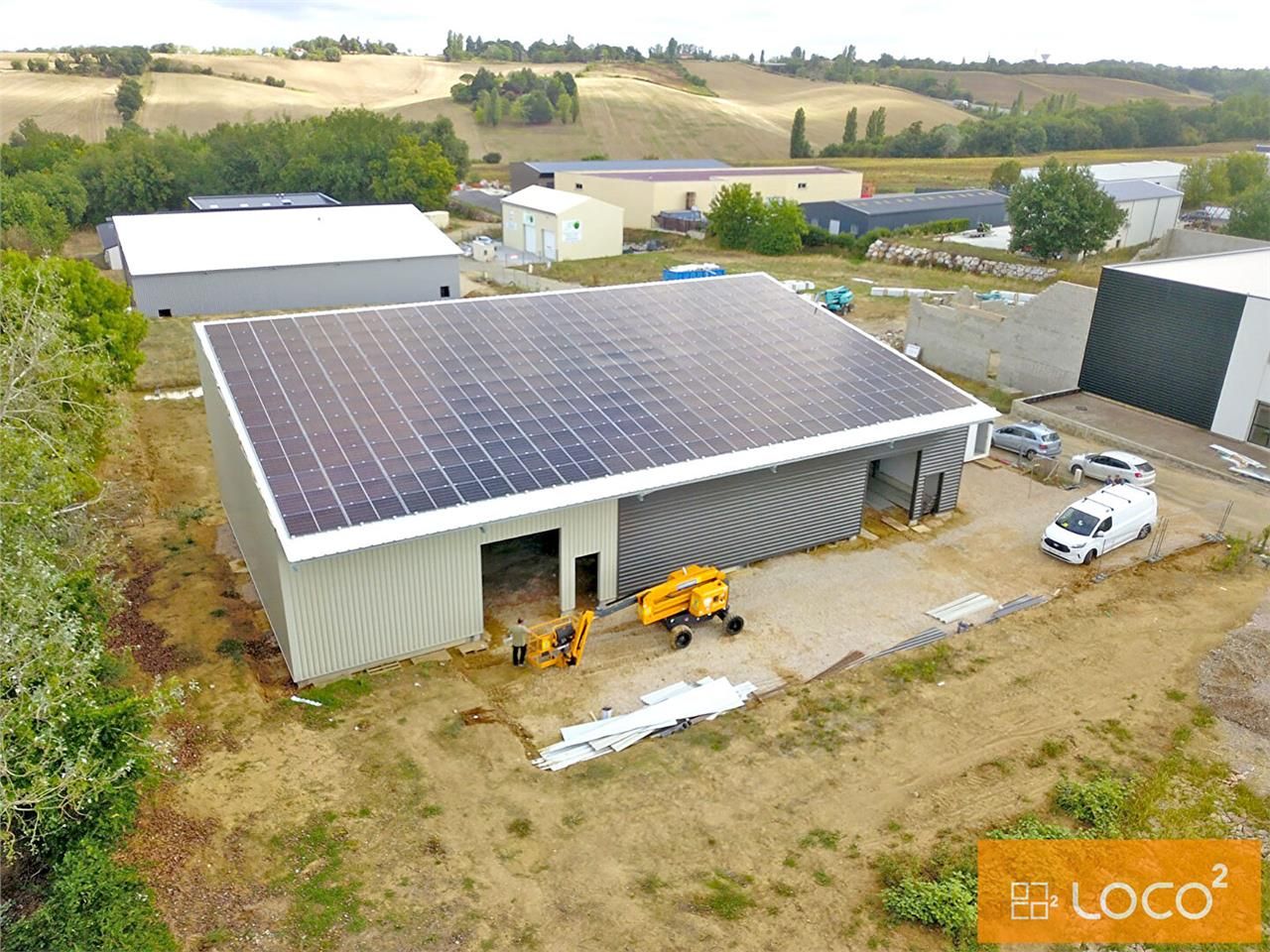 Location local 610.00 m² à GARIDECH