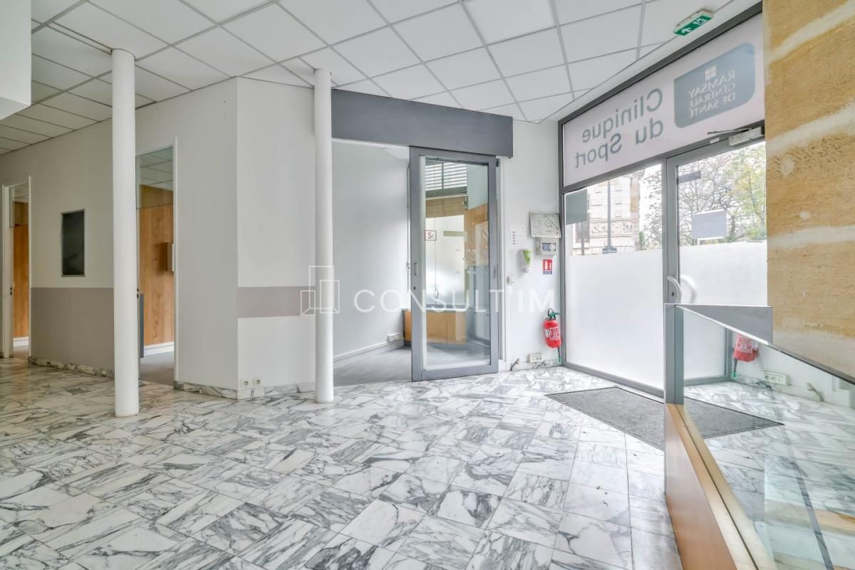 Vente local commercial 103 m² non divisibles