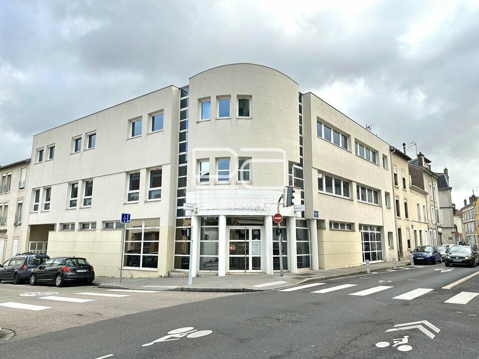 Vente bureaux 857 m² non divisibles