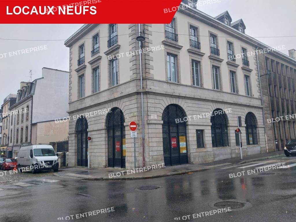 Location bureaux 114 m² non divisibles