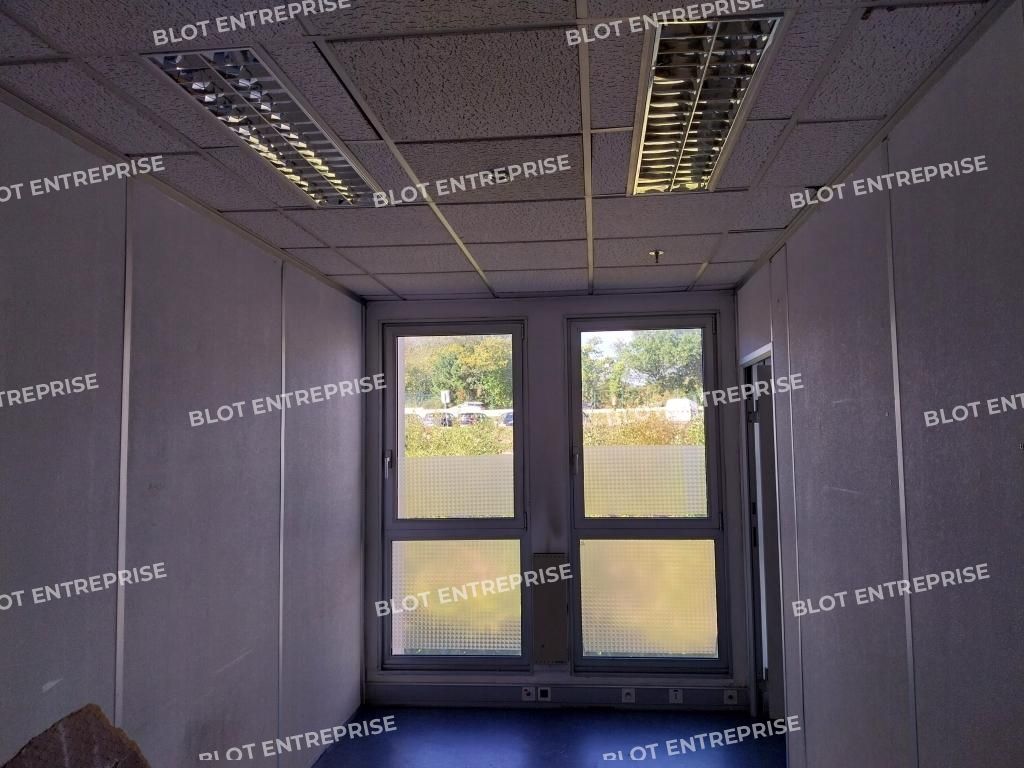 Location bureaux 309 m² non divisibles