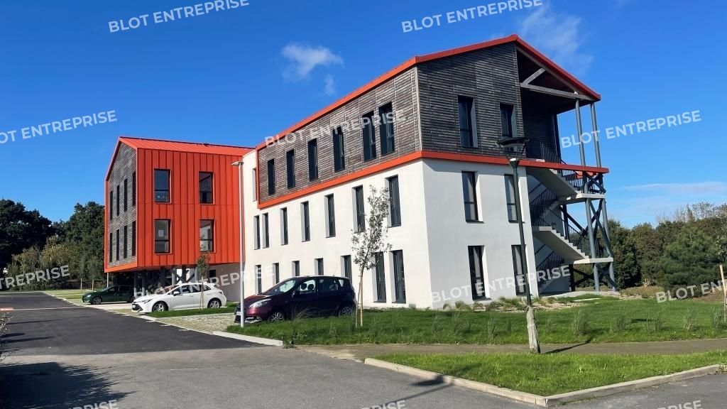 Location bureaux 108 m² non divisibles