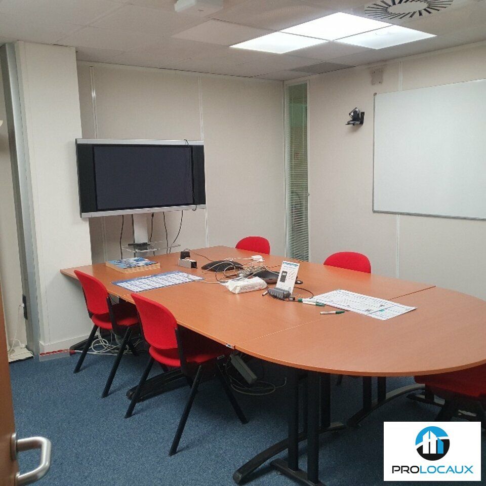 Location bureaux 1142 m² divisibles à partir de 92 m²