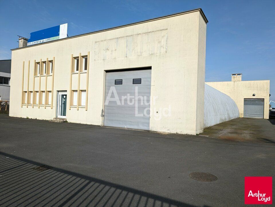 Location local d''activites 750 m² non divisibles