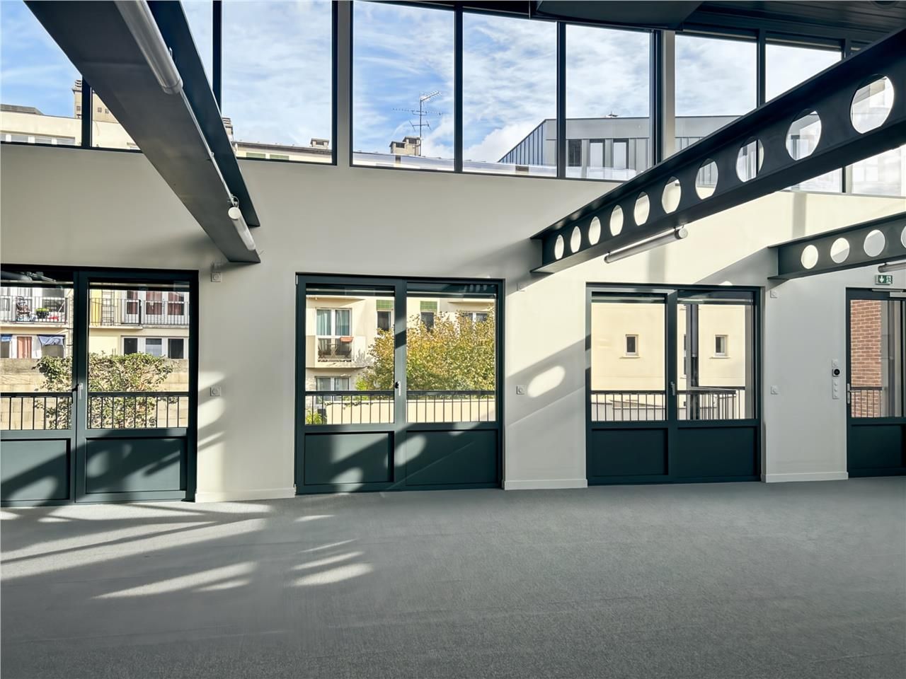 Vente bureaux 1108 m² non divisibles