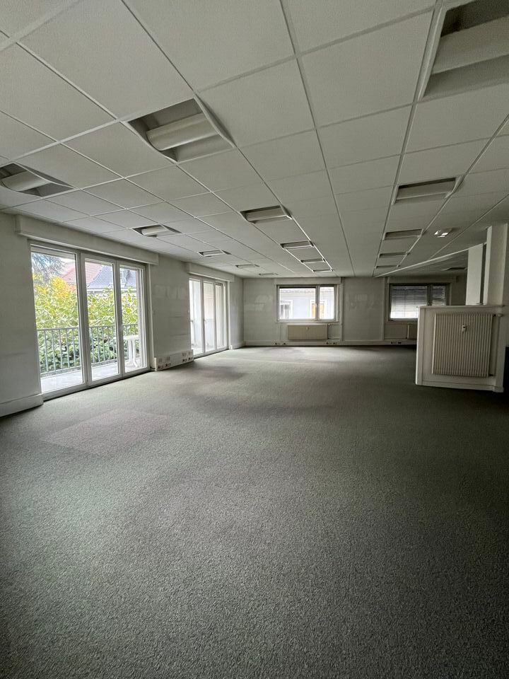 Vente bureaux 147 m² non divisibles