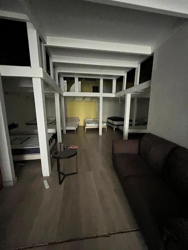 Location local commercial 126 m² non divisibles