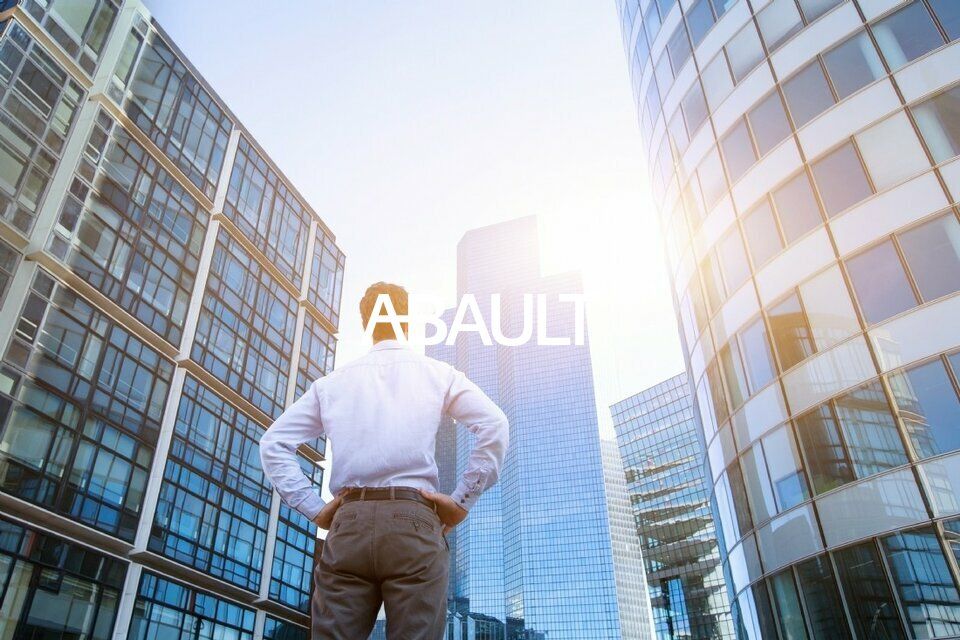 Vente local d''activites 245 m² divisibles à partir de 100 m²