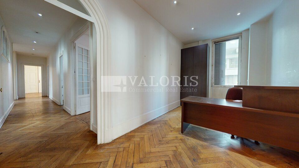 197 m² pour ce bureaux en location à Lyon 3