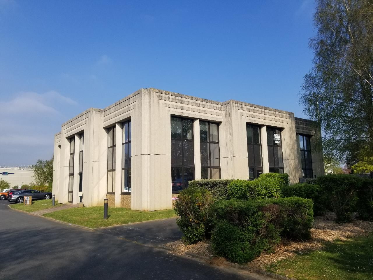 Location bureaux 123 m² non divisibles