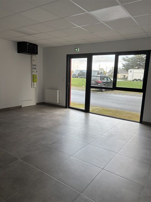 Location bureaux 40 m² à DONGES