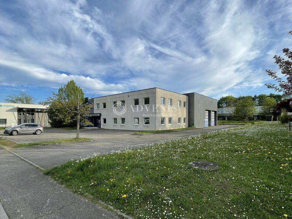 Vente local d''activites 800 m² non divisibles