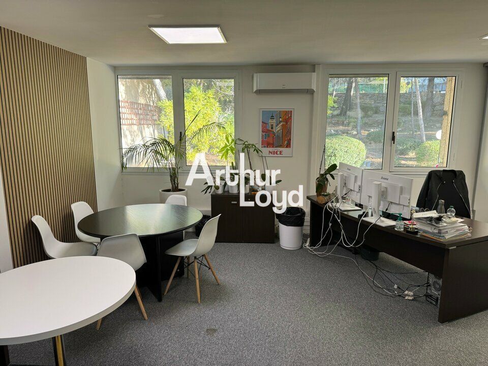 Location bureaux 134 m² - Sophia Antipolis