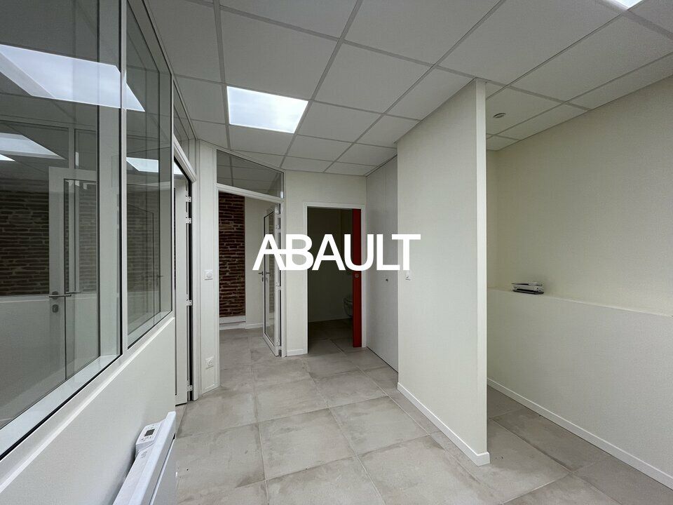 A VENDRE LOCAL PROFESSIONNEL D'ENVIRON 36 M² TOULOUSE HYPERCENTRE