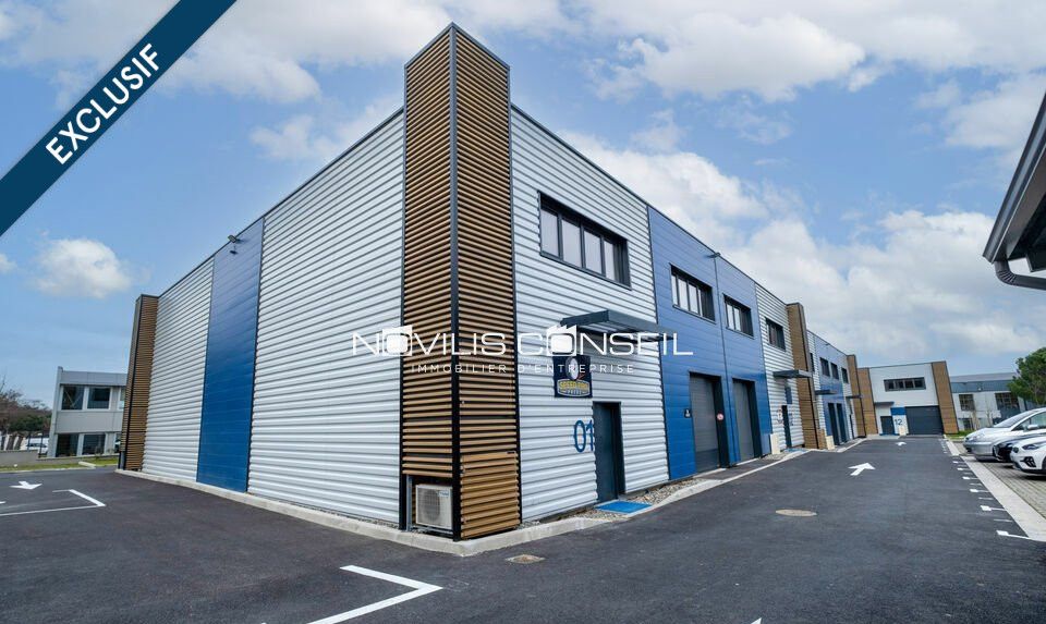 Location local d''activites 161 m² non divisibles