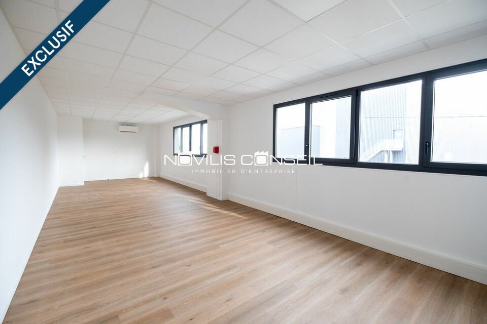 Location activité/entrepôt - 161 m²