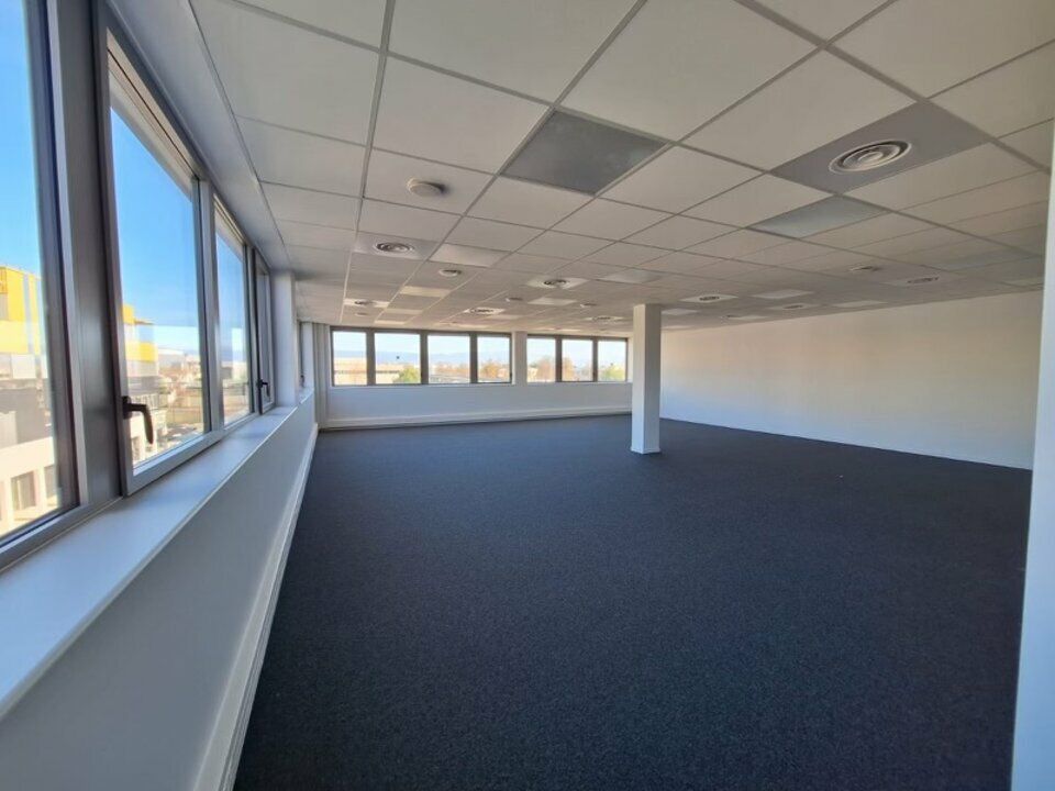 111.5 m² pour ce bureaux en location à Valence