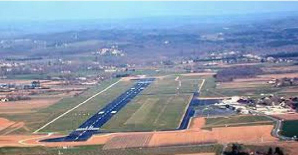 Location terrain 182454 m² non divisibles