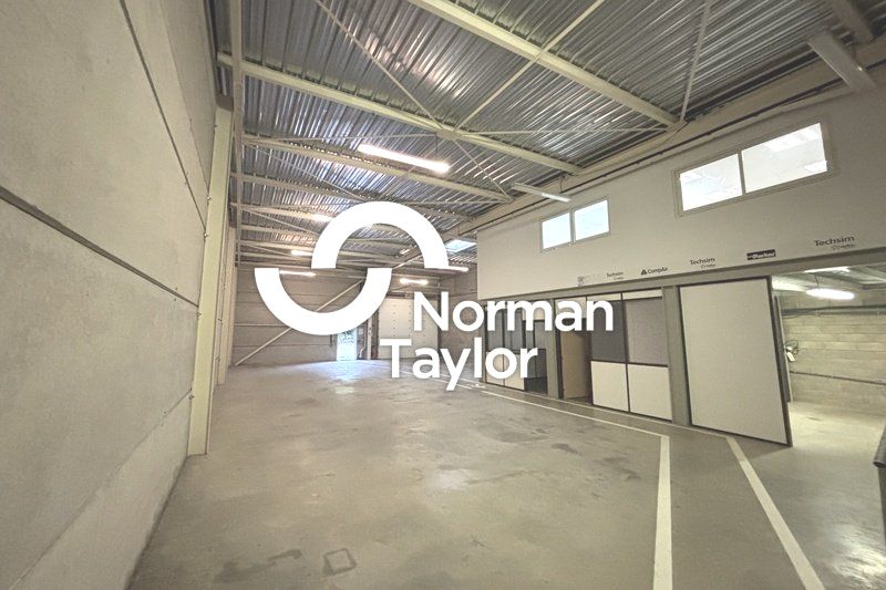 Location local d''activites 725 m² divisibles à partir de 140 m²