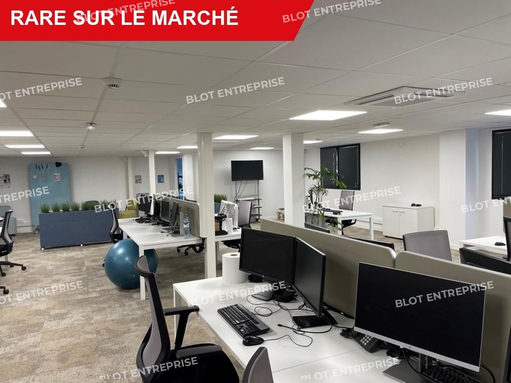 Location bureaux 1106 m² non divisibles