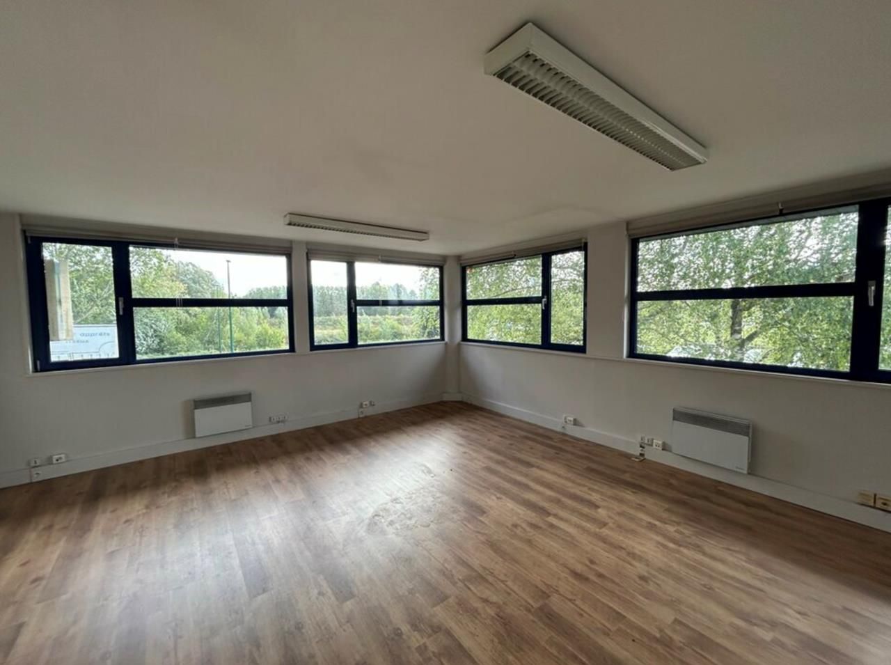 location - bureau - roncq