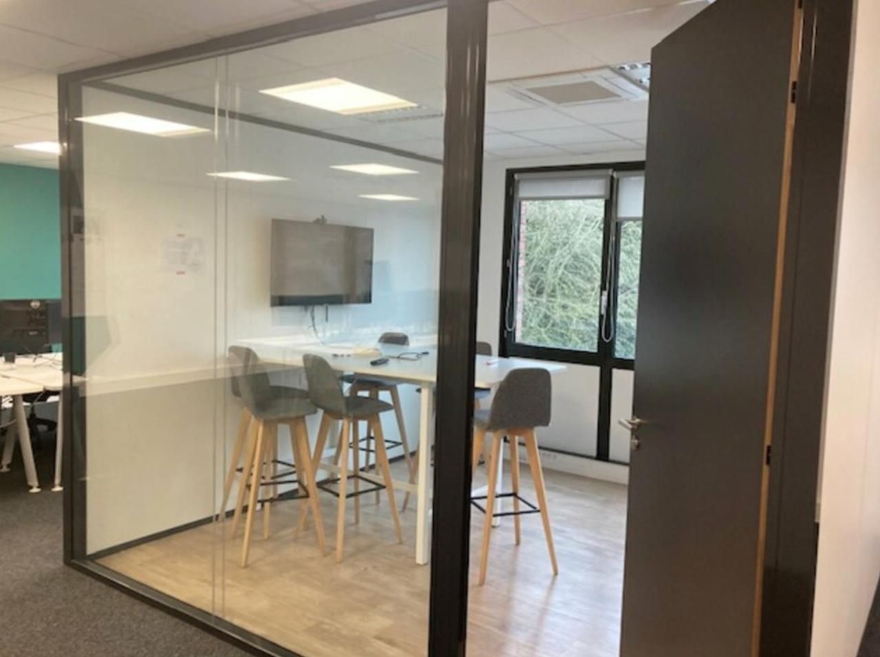 location - bureau - wasquehal