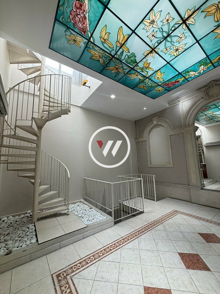 Location bureaux 250 m² non divisibles