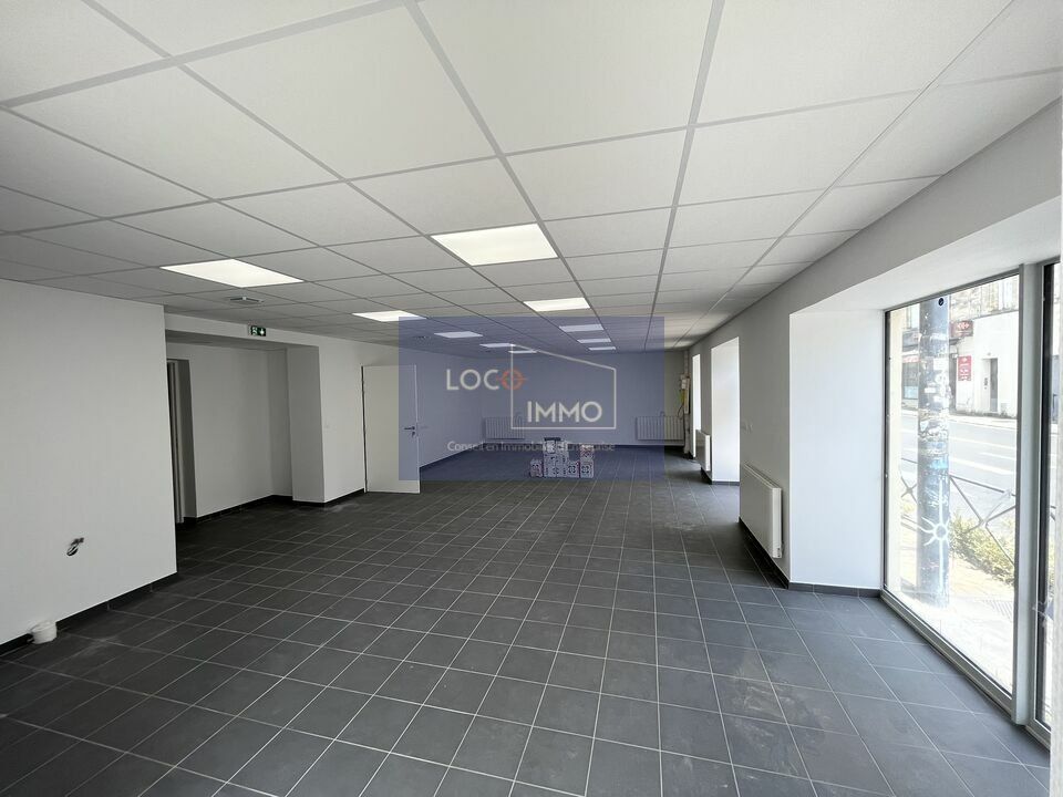 Location local commercial 84 m² non divisibles