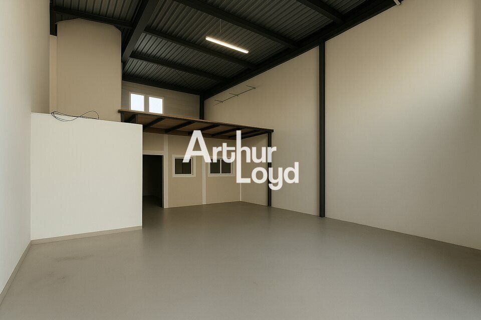 Location locaux 90 m² Fréjus - Emplacement stratégique proche A8