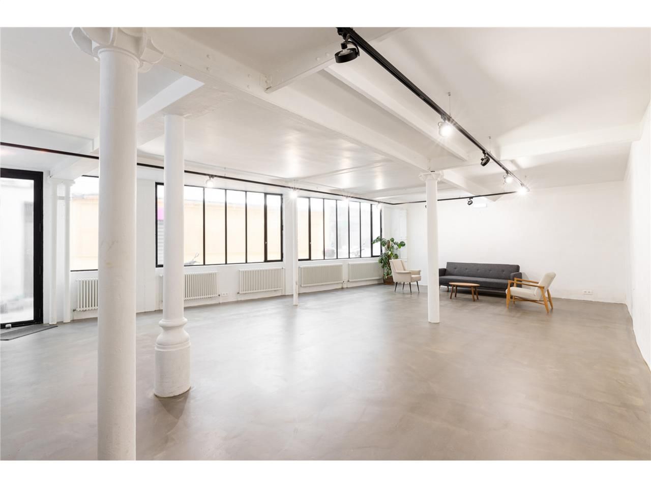 Location local commercial 117 m² non divisibles