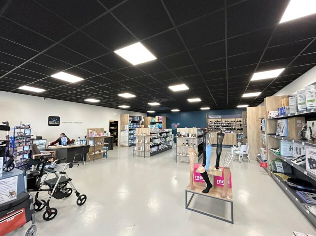 location - local commercial -  roncq