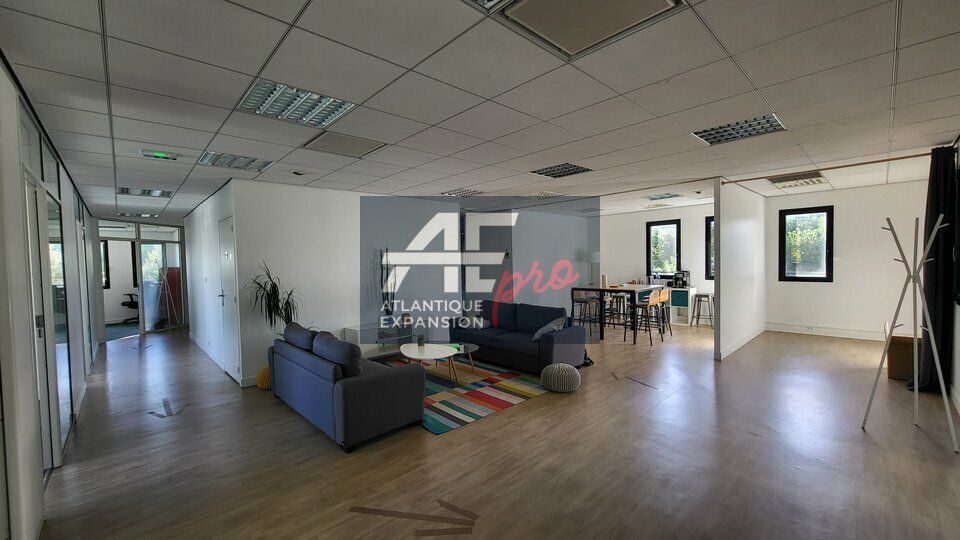 Location bureaux 197 m² non divisibles