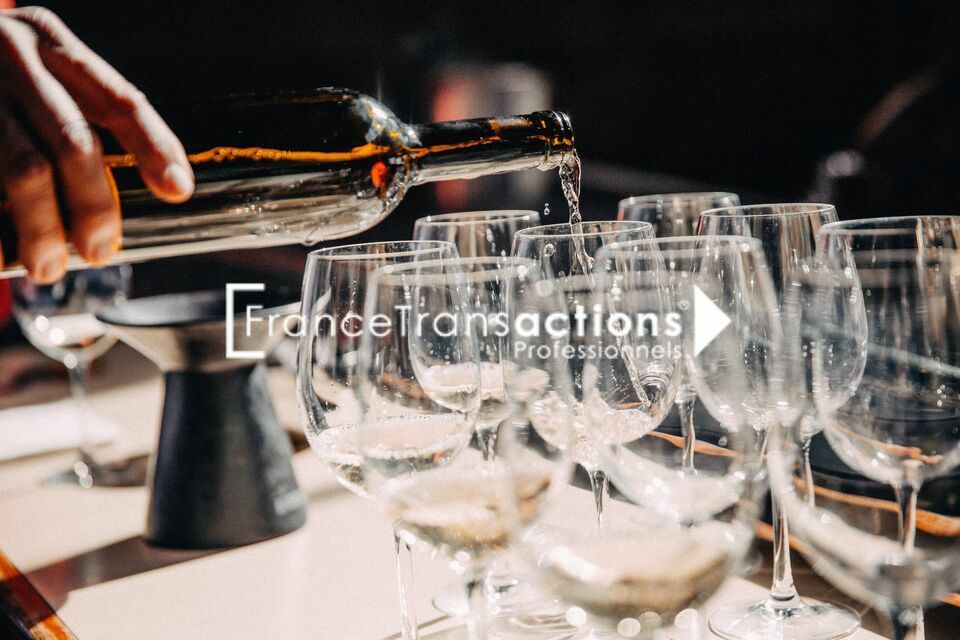 Fonds de commerce café hôtel restaurant à vendre