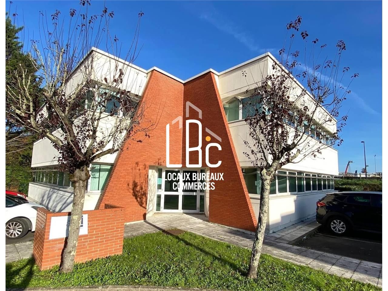 Location bureaux 275.00 m² à Nantes