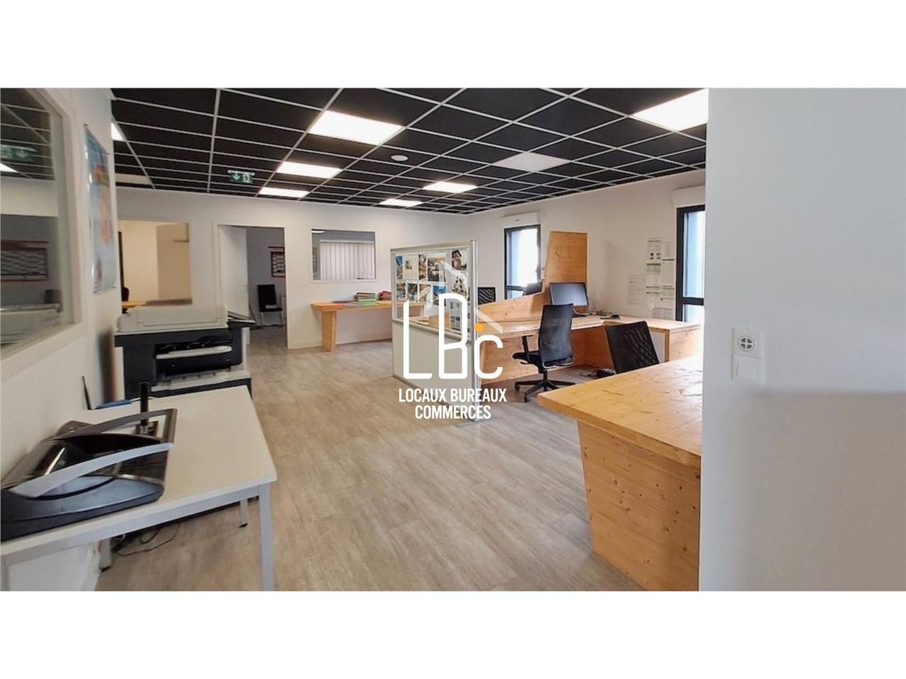 Location bureaux 130.00 m² à Haute-Goulaine