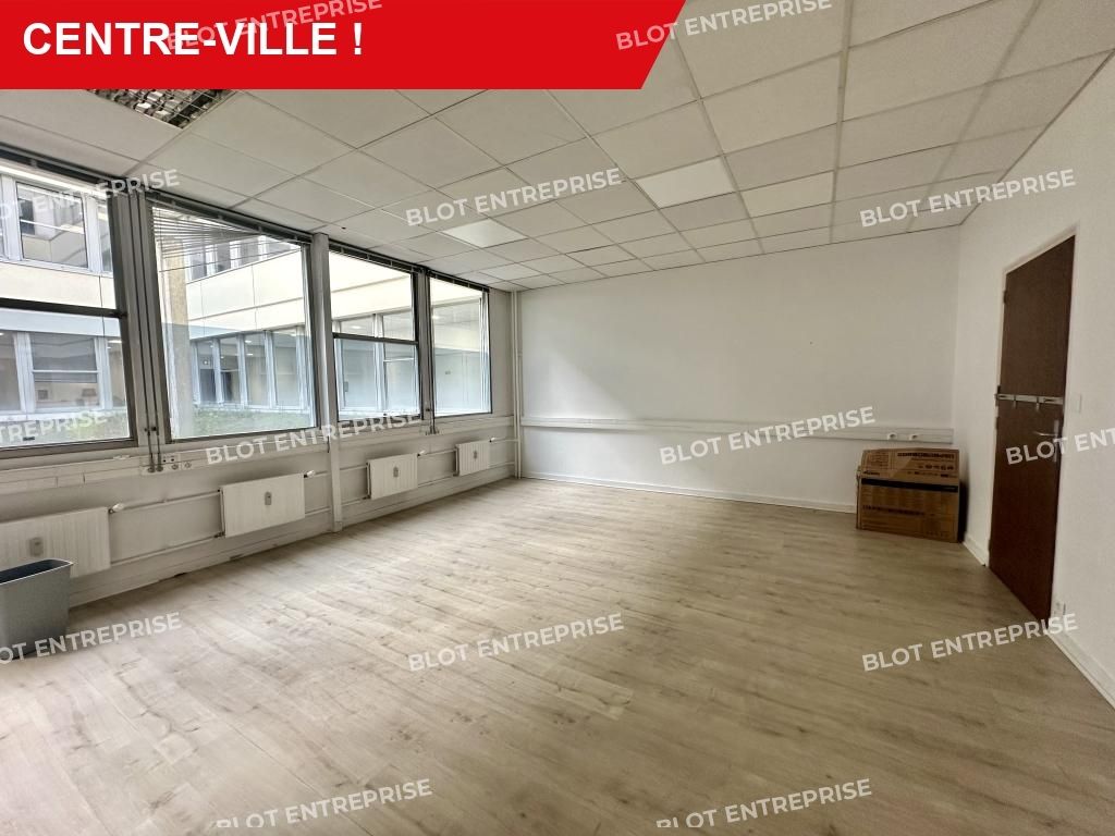 Vente bureaux 76 m² non divisibles