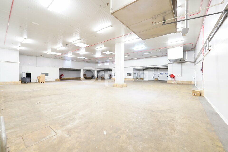 ENTREPÔT FRIGORIFIQUE  BIFACE A LOUER - 2 448 m² - MIONS