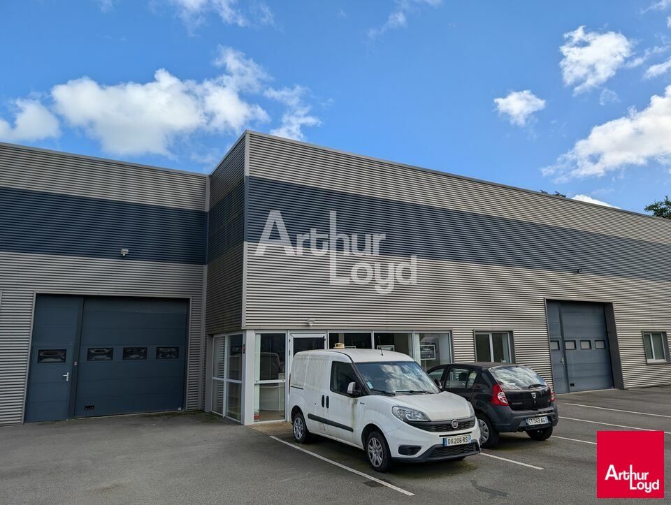 Vente local d''activites 400 m² non divisibles
