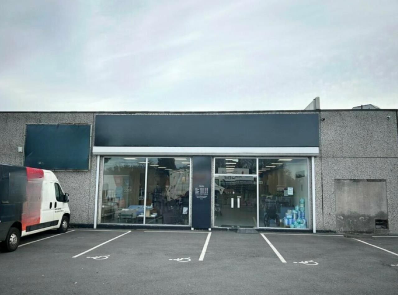 location - local commercial - roncq