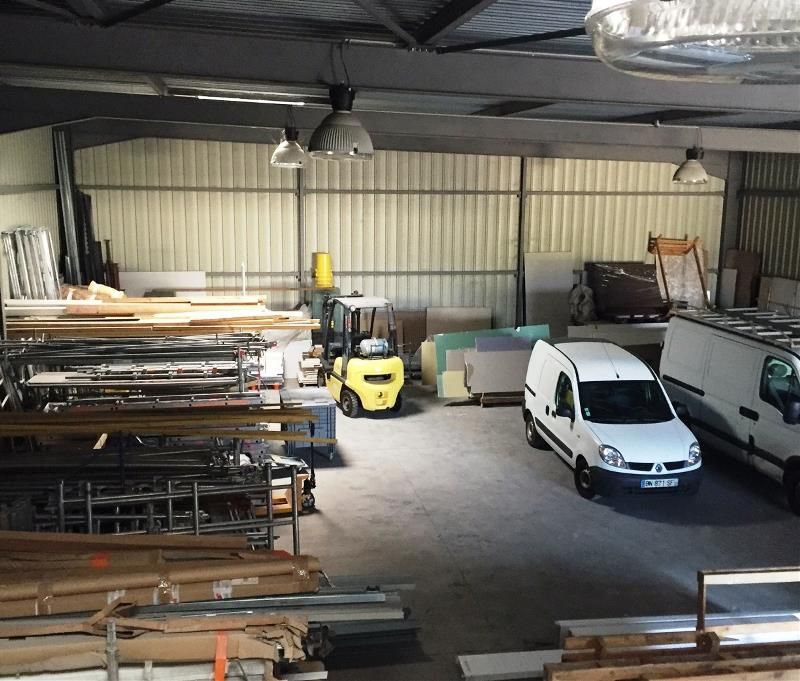 Vente local d''activites 408 m² non divisibles
